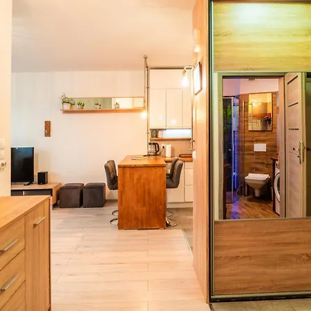 Lägenhet 45m2 Legnickie Pole